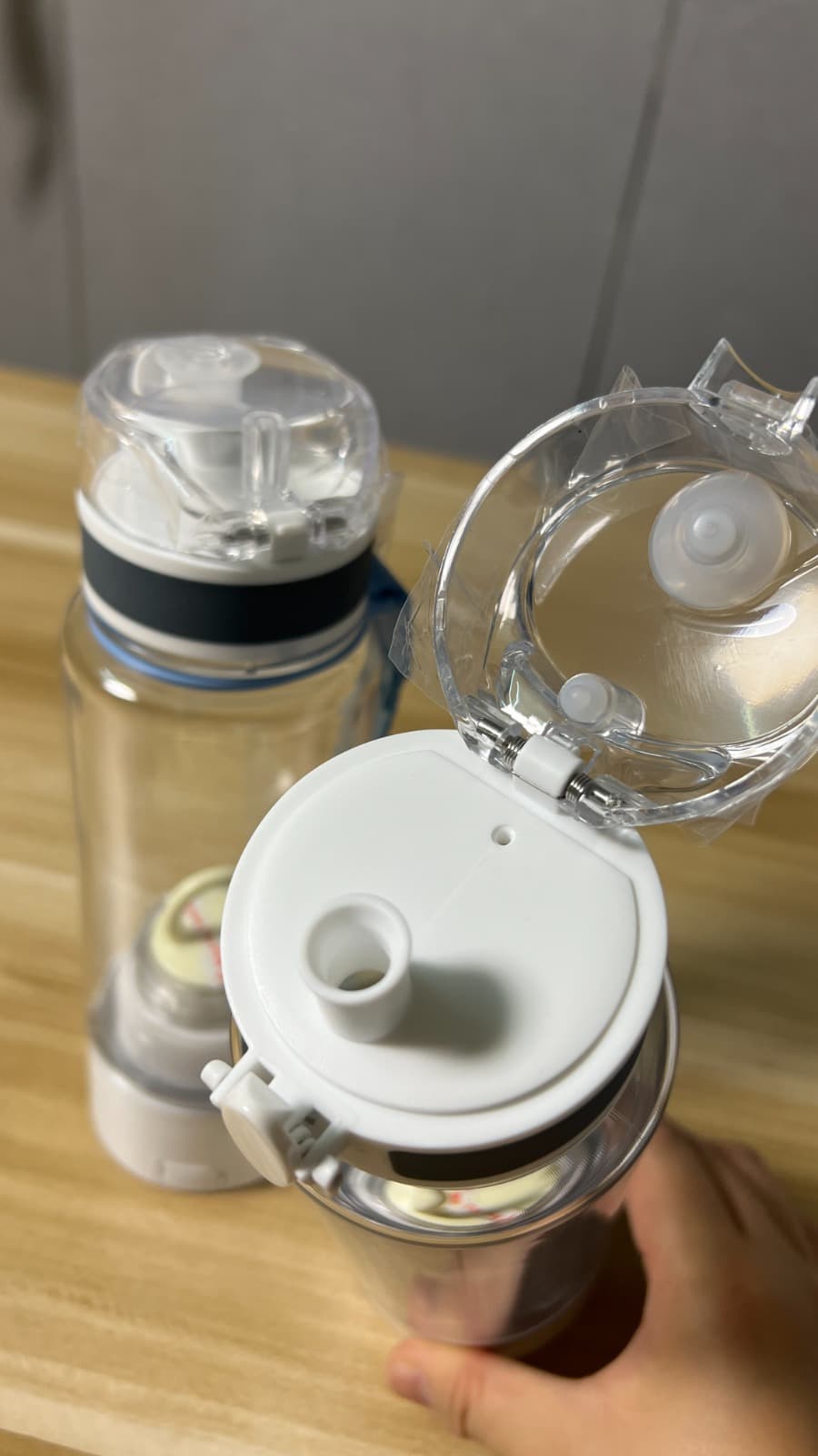 Hydrogen-rich water cup Hydrogen , high-concentration electrolytic, back wash feature.
