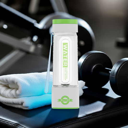 A UV sterilization high concentration hydrogen rich water cup